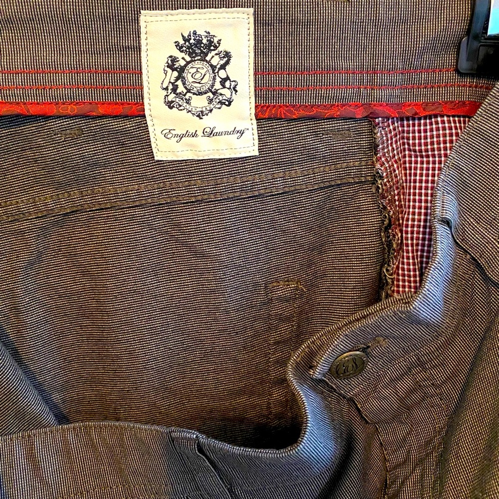 Men’s 38x32 English Laundry Slim Fit Pants.